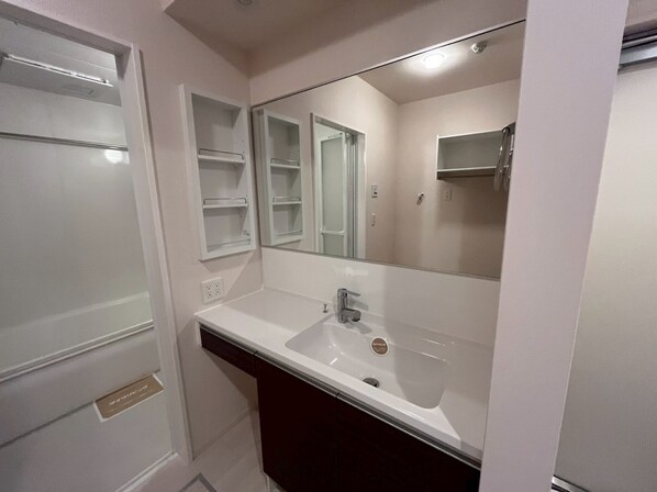 THE RESIDENCE 姫路神屋町の物件内観写真